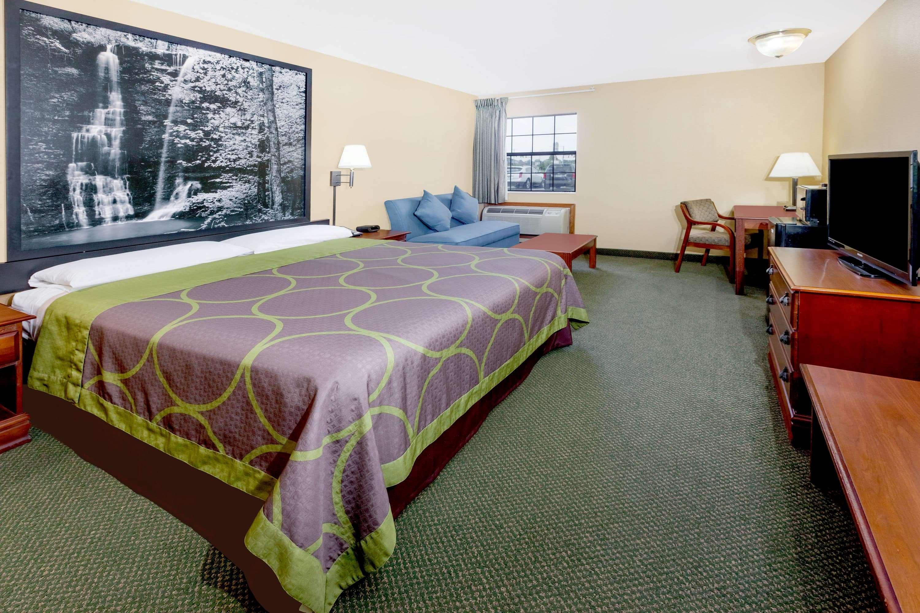 Super 8 By Wyndham Pine Bluff Hotell Exteriör bild